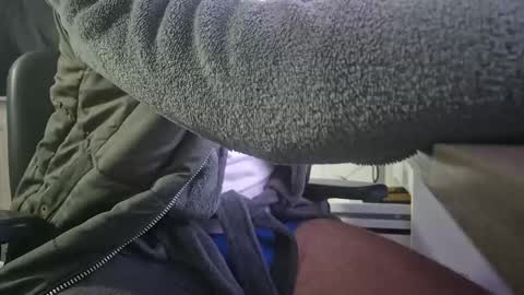 wnhz27 online show from November 25, 10:50 am