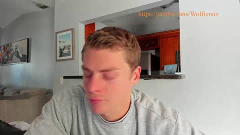 Wolfienov online show from January 8, 4:44 pm