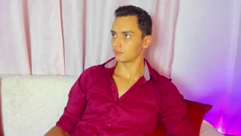 Andrew online show from June 19, 11:48 am