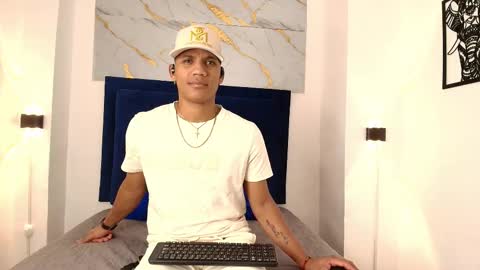 wonder172021 online show from February 27, 7:26 pm