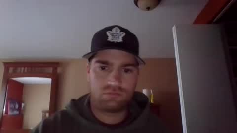 Snapshot of woodeee77 chatting on December 19, 6:56 pm woodeee77 online show from December 19, 6:56 pm