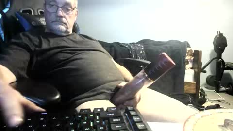 wowsers2022 online show from November 27, 6:50 am