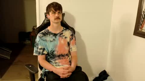 Wyatt online show from June 25, 2:22 pm