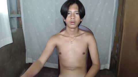 x_lee06 online show from February 28, 9:30 am