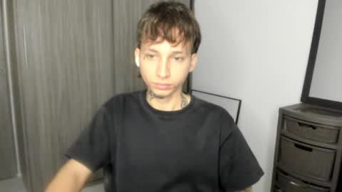 Xam online show from April 29, 3:11 am