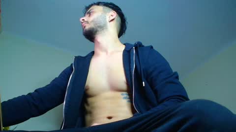 Snapshot of xandercagex chatting on January 31, 5:30 am XanderCageX online show from January 31, 5:30 am