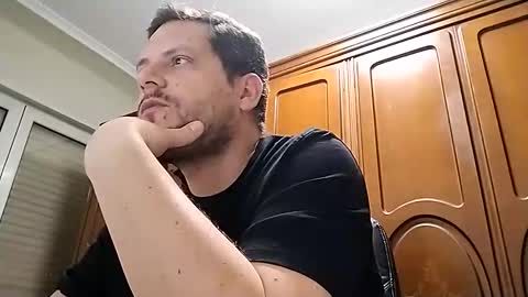 Snapshot of xavi5432 chatting on October 4, 6:02 pm xavi5432 online show from October 4, 6:02 pm