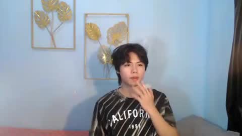 xcharls08 online show from June 14, 7:43 am