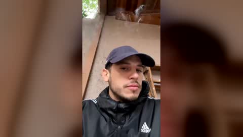 xhamps online show from May 17, 11:39 am