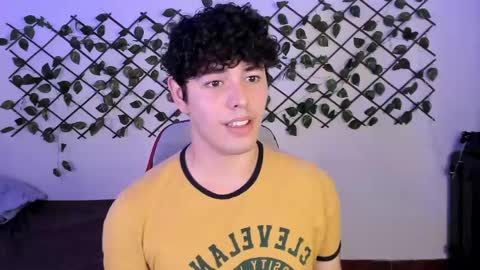 xhan online show from April 20, 6:43 pm