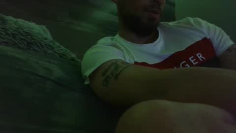 Snapshot of xlpack69 chatting on February 18, 8:38 am John online show from February 18, 8:38 am