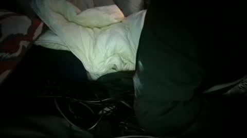 Snapshot of xlpack69 chatting on January 4, 5:27 am John online show from January 4, 5:27 am