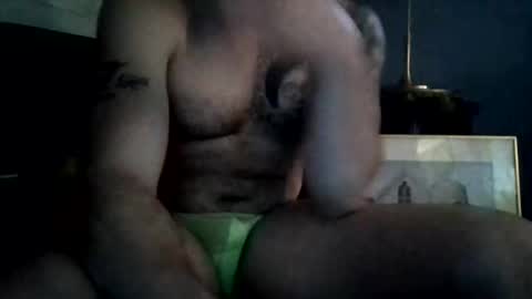 Snapshot of xlpack69 chatting on October 23, 3:43 am John online show from October 23, 3:43 am