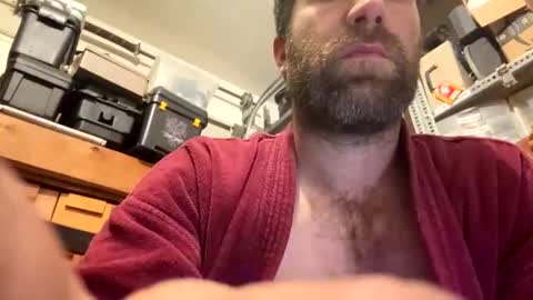 Xploringus online show from January 7, 9:25 am