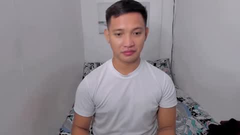 xsebastian19 online show from February 12, 7:13 pm