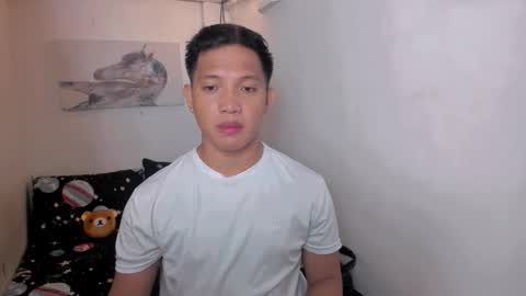 xsebastian19 online show from May 16, 3:37 am