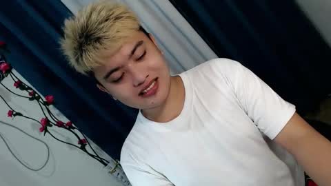 Loyd online show from February 19, 9:39 am