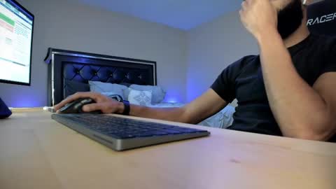 xxlrollingpapers online show from September 24, 11:03 pm