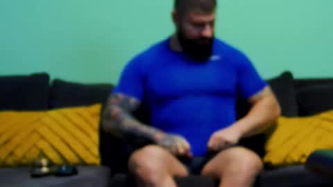 Xtream Leonard online show from December 1, 8:23 pm