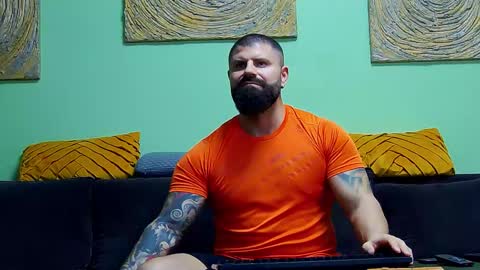 Xtream Leonard online show from November 26, 10:18 am