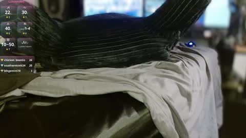 xxxjrstrokesxxx online show from January 13, 9:30 pm