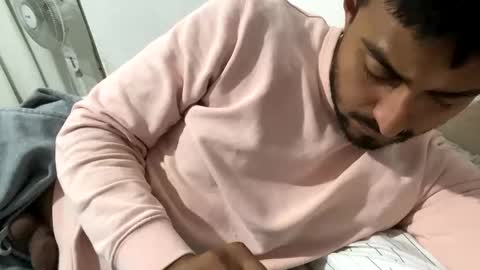 Jhn online show from December 1, 4:59 am