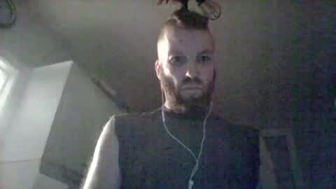 yansans677481768 online show from December 15, 6:21 am