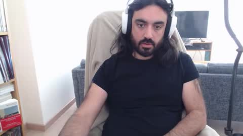 yeeaahoo online show from November 19, 10:04 am