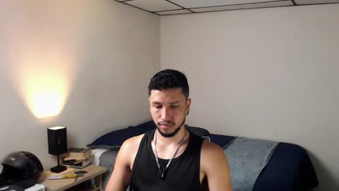 yeff online show from July 28, 12:18 am