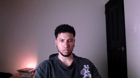 Yeff ind. model  online show from February 9, 3:00 am