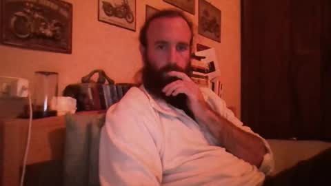 Snapshot of yeti_92 chatting on October 20, 4:22 pm yeti_92 online show from October 20, 4:22 pm