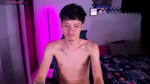 jhon online show from December 20, 10:39 pm