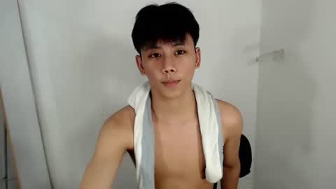 ynotyu online show from February 26, 4:41 pm