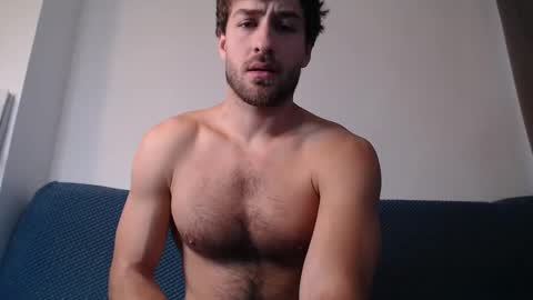 Yoooups online show from December 3, 8:20 am