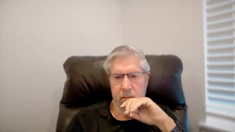 Colorado Guy Straight online show from June 22, 12:31 pm