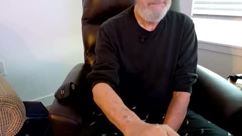 Colorado Guy Straight online show from October 21, 1:36 pm