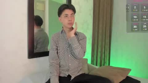 NICOLS online show from June 3, 8:14 pm