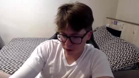 Max online show from July 24, 4:09 am