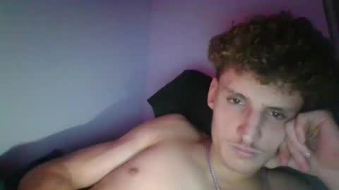 yourbitch1762 online show from September 20, 4:12 am