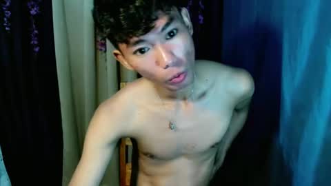 Snapshot of yourdreamboyx chatting on December 30, 10:45 pm Rence online show from December 30, 10:45 pm