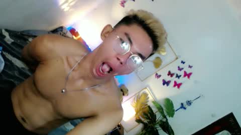 Rence online show from May 27, 2:08 am