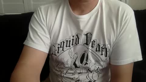 yque online show from February 11, 11:21 pm