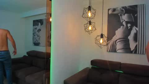 zacandmarcosmg_ online show from November 15, 3:19 am