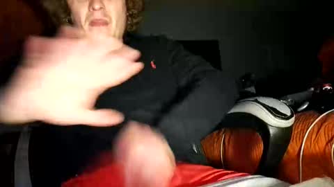 Snapshot of zachslime472 chatting on October 11, 9:13 am zachslime472 online show from October 11, 9:13 am