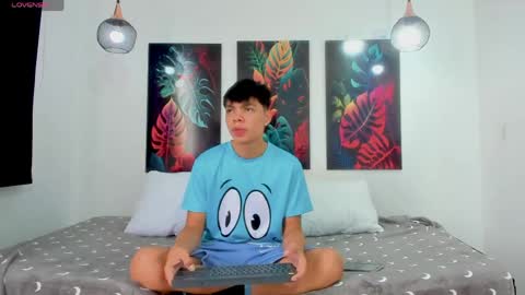 Zack Torres online show from May 31, 8:32 pm