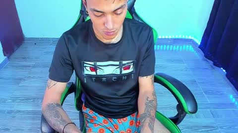 BiG Zafiro online show from April 30, 1:40 pm