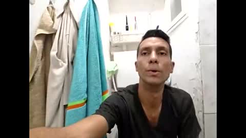 zaingadol99 online show from May 18, 11:31 pm