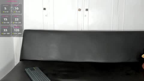 Zane Lux online show from December 16, 2:46 pm