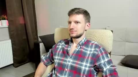 Andrew online show from July 28, 8:45 pm
