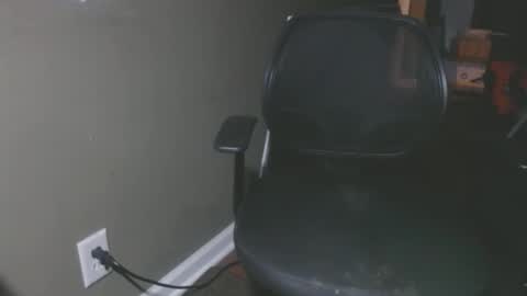 Snapshot of zerozero5555 chatting on October 28, 12:57 am bambi cumslut online show from October 28, 12:57 am